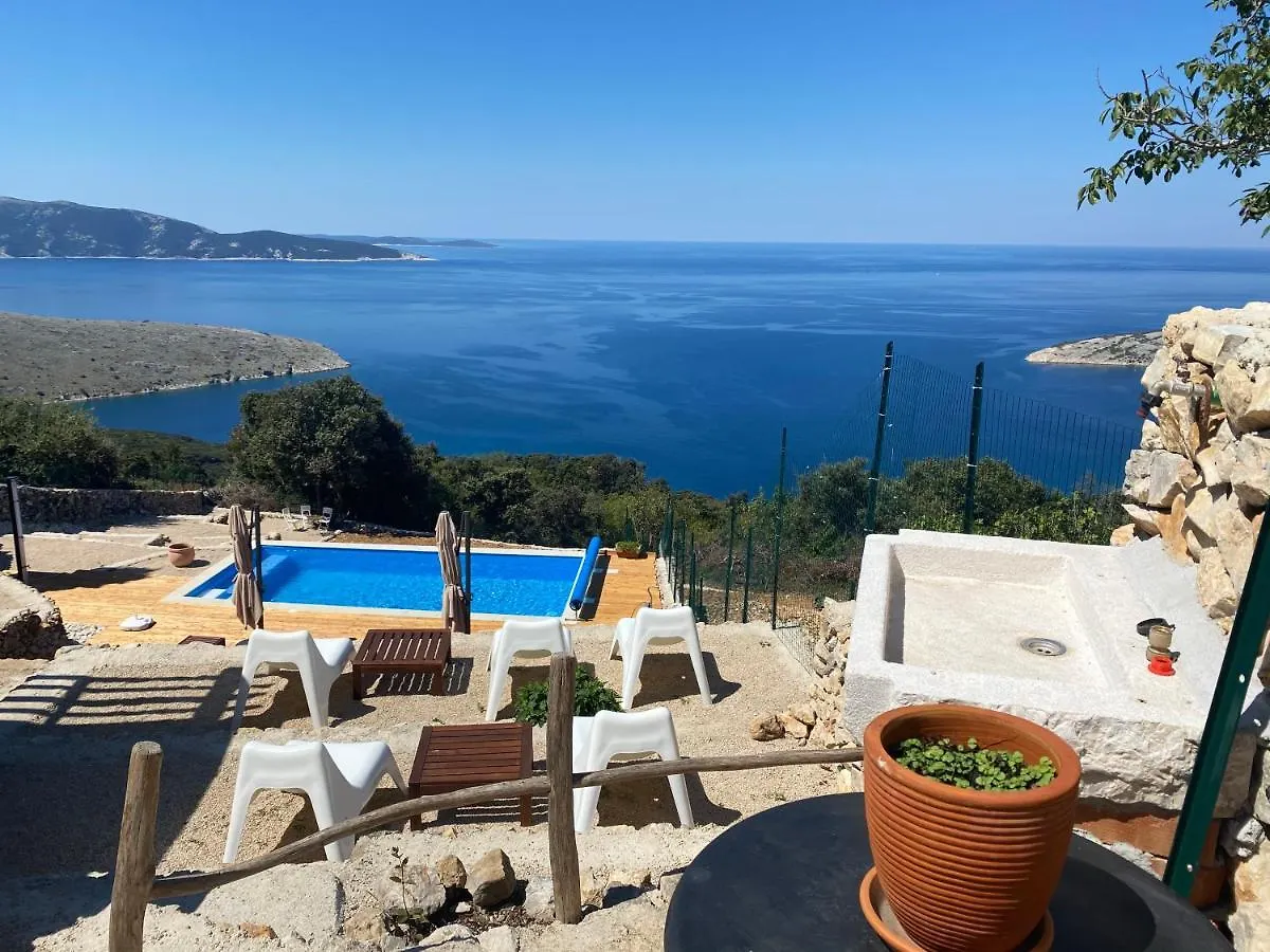 Vita Vacation Home Ustrine Ferienhaus