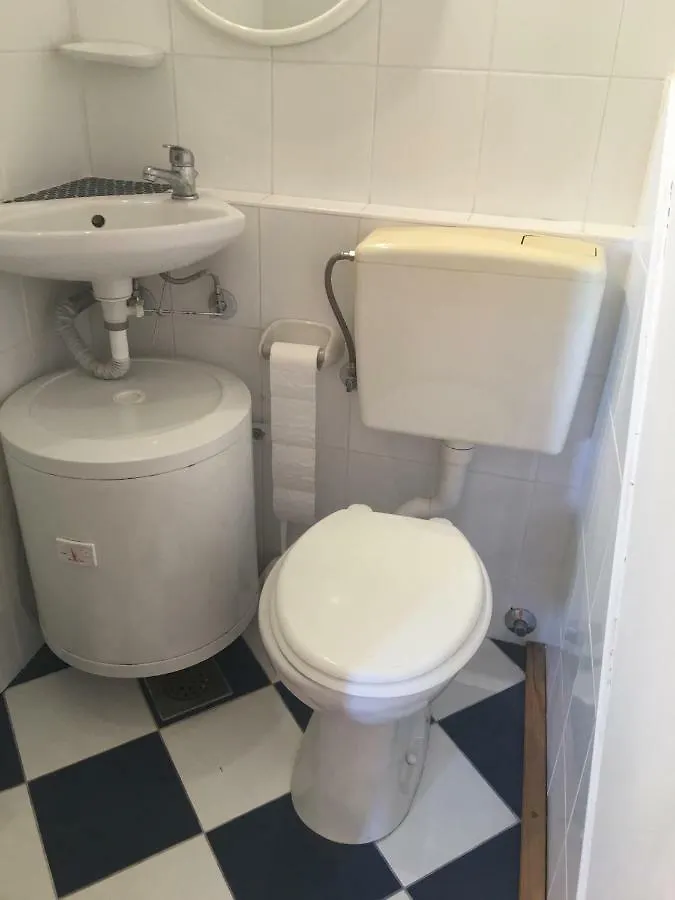 Ferienhaus Vita Vacation Home Ustrine